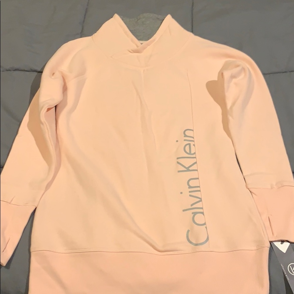NWT Calvin Klein sweater szM